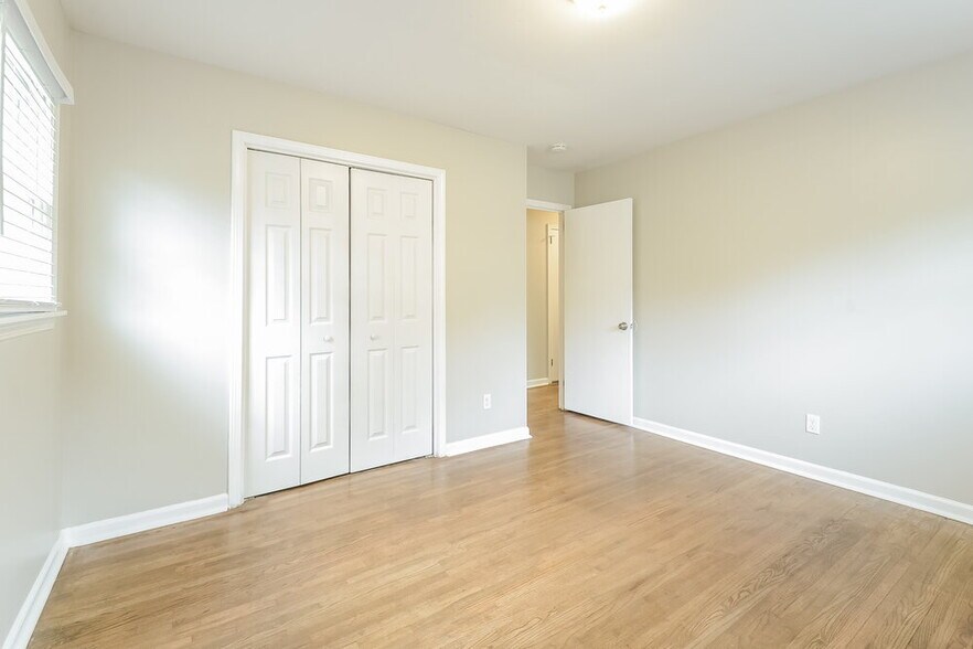 Building Photo - 108 Von Dale Dr