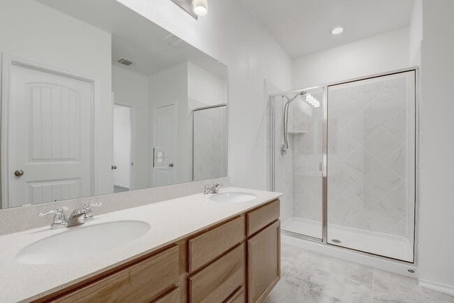 Building Photo - 8200 Knoxville Trl