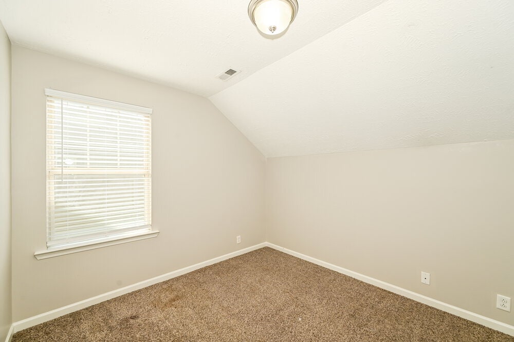 Building Photo - 1854 Warmingfield Dr