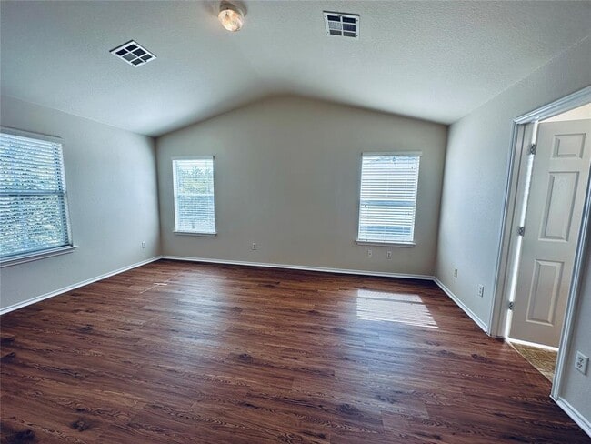 Building Photo - 408 Yucca House Dr