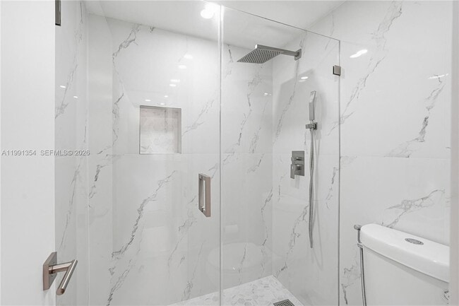 Building Photo - 300 NW 42nd Ave