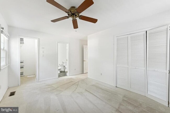Building Photo - 1730 Pine Valley Dr