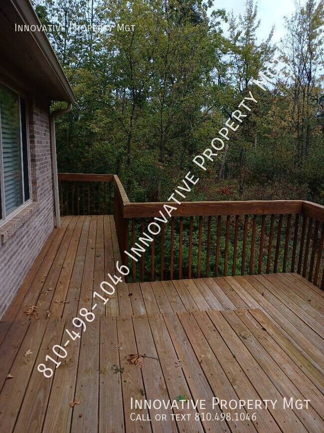 Building Photo - 1099 Old Leake Ct