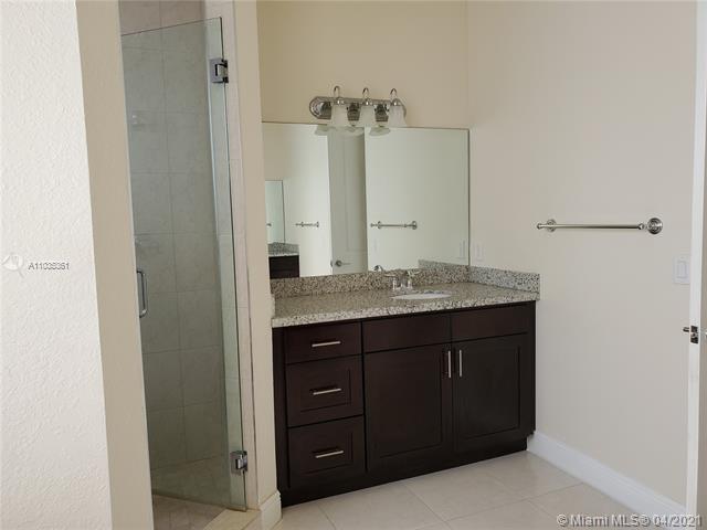 Building Photo - 9334 SW 173rd Ter