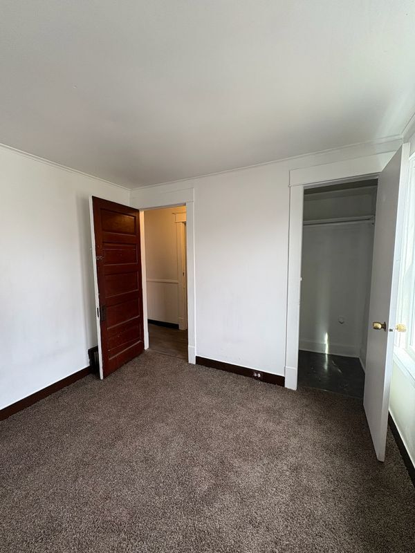 Building Photo - 189 Westminster Ave