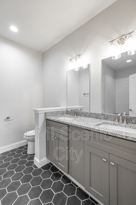 Building Photo - 1904 Cypress Ln