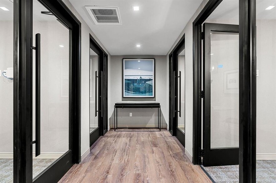 Building Photo - 18 Artisan Dr