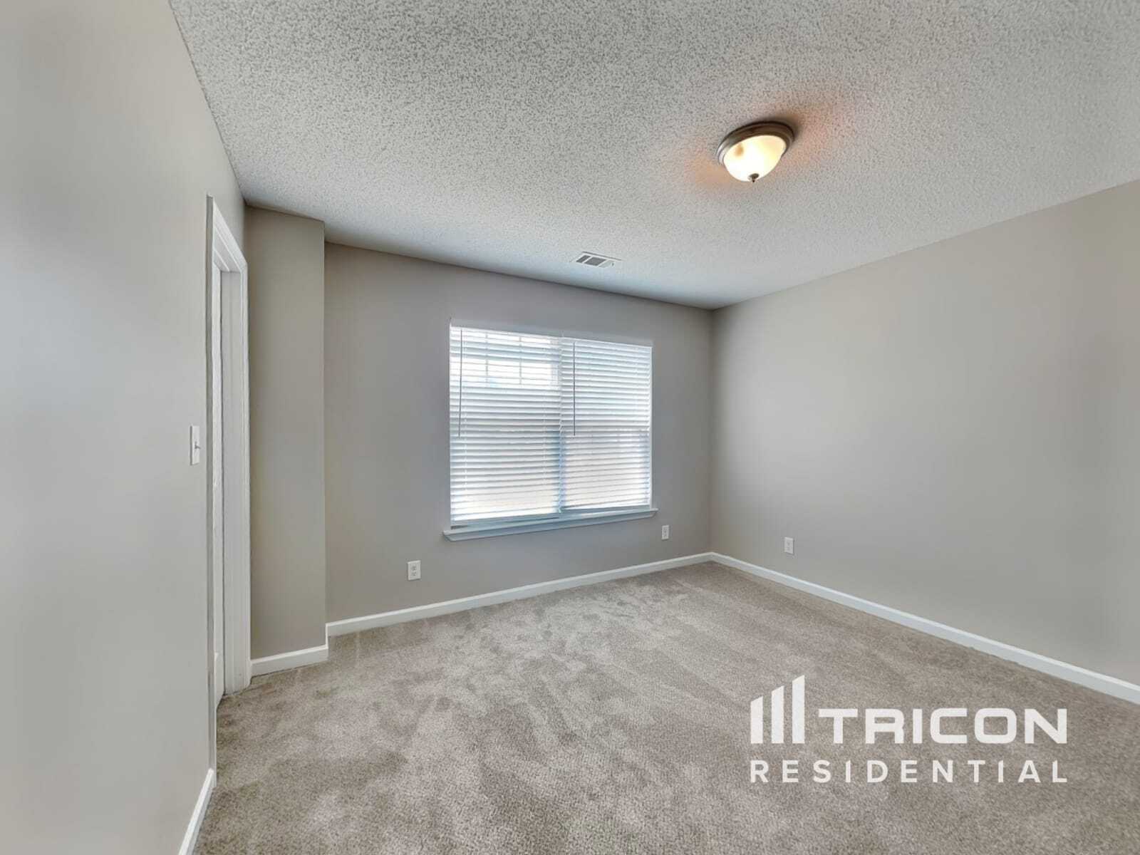 Building Photo - 2635 Brookgate Crossing