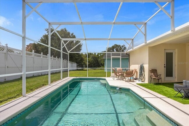 Building Photo - 528 Reserve Dr