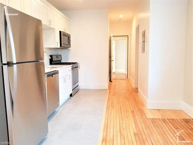 Building Photo - 1 br, 1 bath Condo - 8 Gardner St Apt 12D