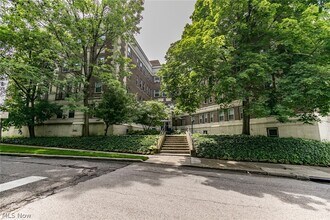 Building Photo - 2330 Euclid Heights Blvd