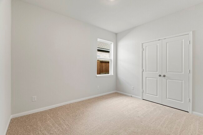 Building Photo - 1035 Rosewood Trl