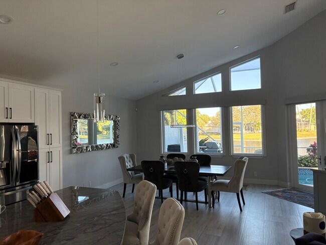 Building Photo - 1050 Lytham Ct