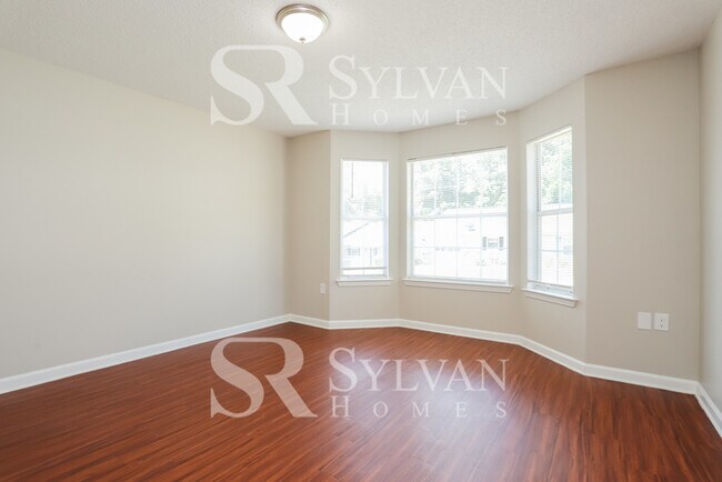Building Photo - Carve Out a Great Life Here!
