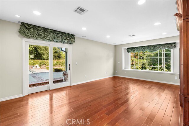 Building Photo - 4421 Rochelle Pl