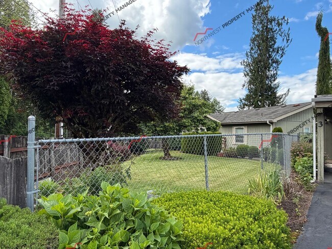 Building Photo - STATUS: AVAILABLE | T-23 | $1800