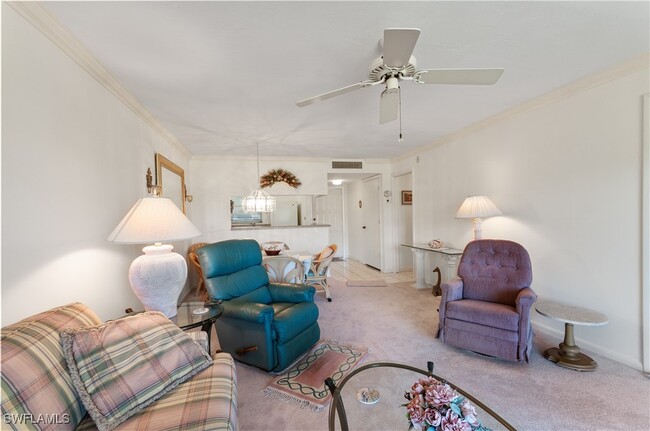 Building Photo - 41 High Point Cir S