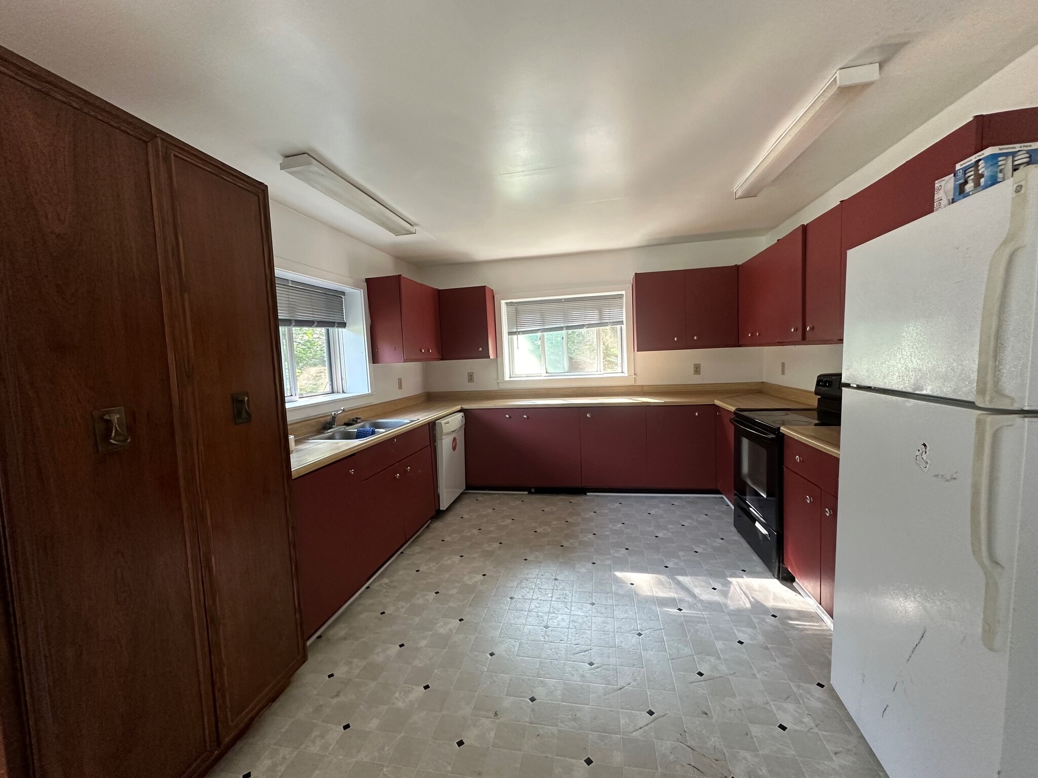 Building Photo - 30896 Christopher Way
