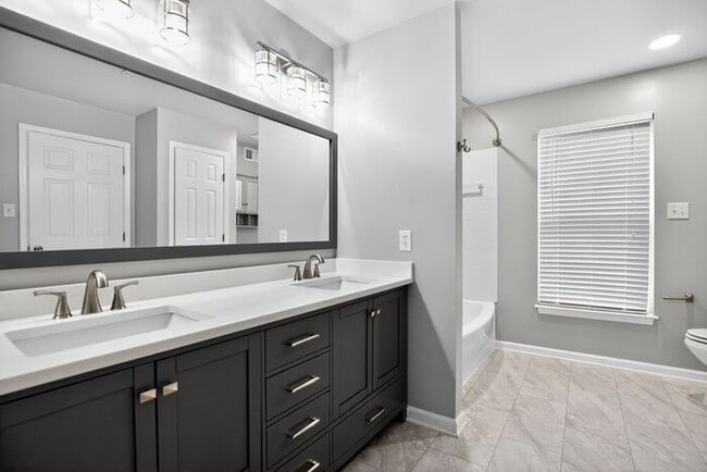 Building Photo - 6602 Squireman Ct