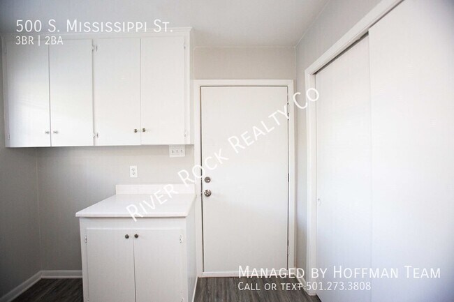 Building Photo - 500 S Mississippi St