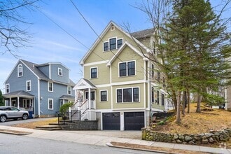 Building Photo - 26 Goddard St