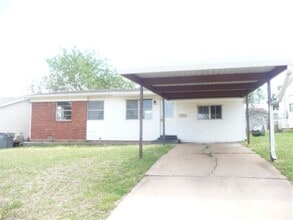 Building Photo - 5334 NW Liberty Ave