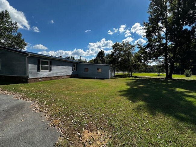 Building Photo - A Great Property In Cabot Waiting For You to Call It Home!