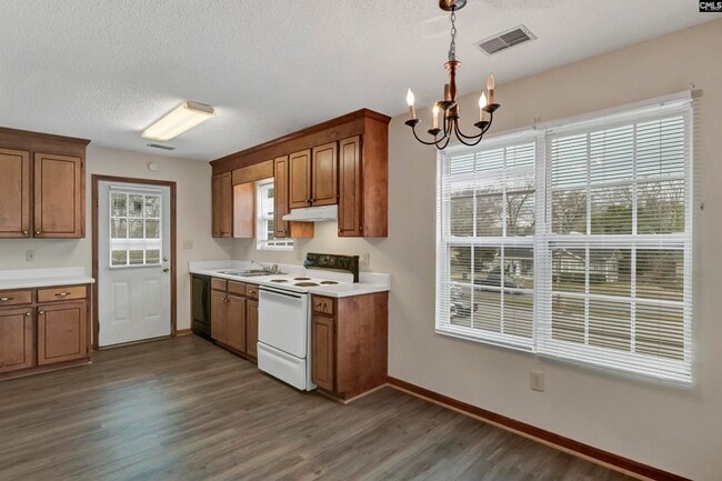 Building Photo - 122 Hazelwood Ct