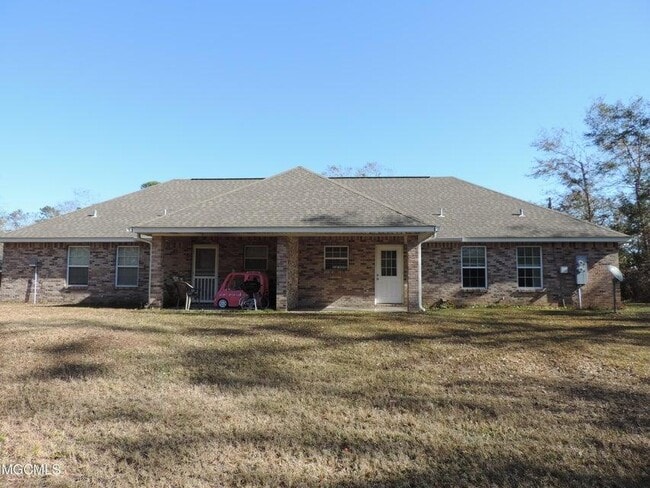 Building Photo - 207 Reed Ave