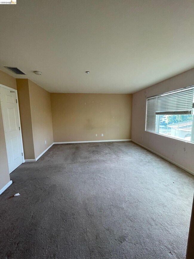 Building Photo - 2309 St Augustine Dr