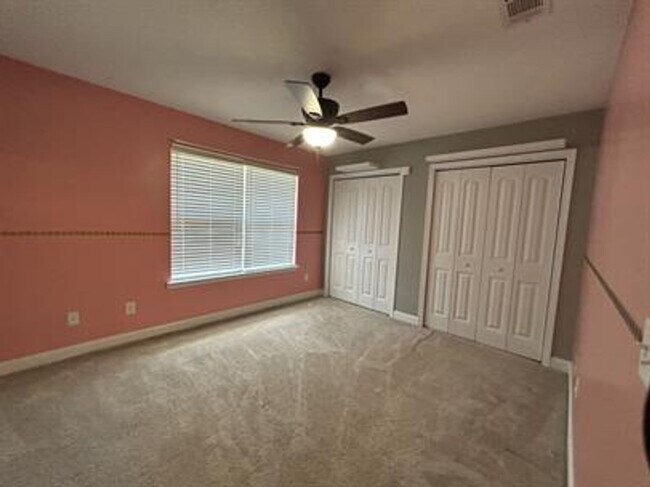 Building Photo - FALL MOVE-IN SPECIAL: $500 OFF 1st MONTH'S...