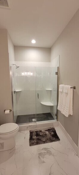 Building Photo - 1208 Commerce St