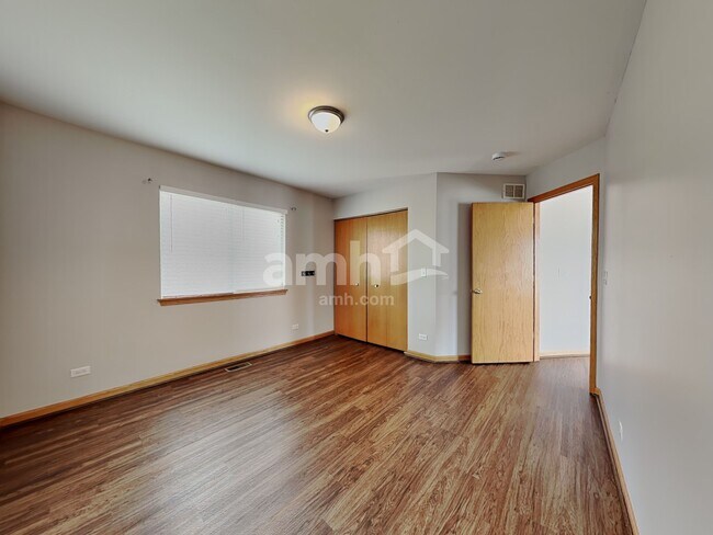 Building Photo - 10144 Ashley St