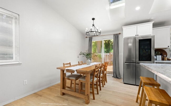 Building Photo - 21737 E Terra Ln SE