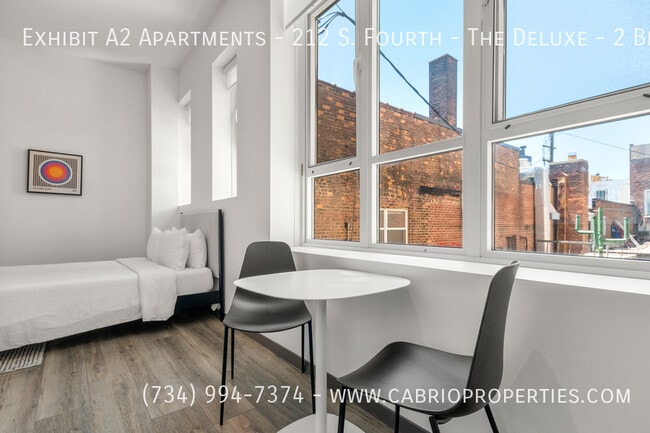 Building Photo - Exhibit A2 Apartments - 212 S. Fourth -The Deluxe - 2 Bed/1 Bath