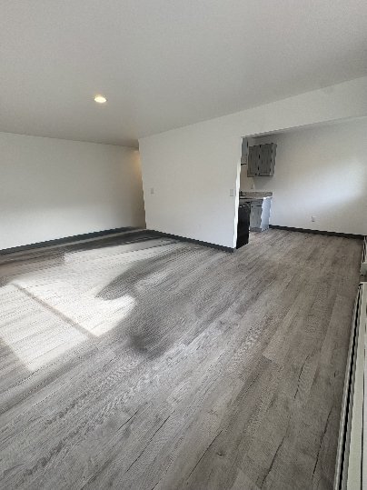Building Photo - 595 Wagner Dr