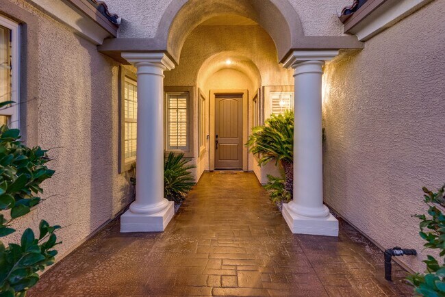 Building Photo - MacDonald Ranch Dream Home with Resort Style Backyard