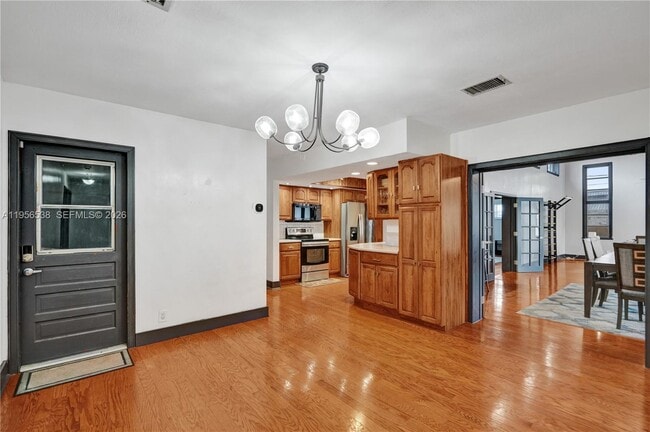 Building Photo - 5380 SW 8th Ct