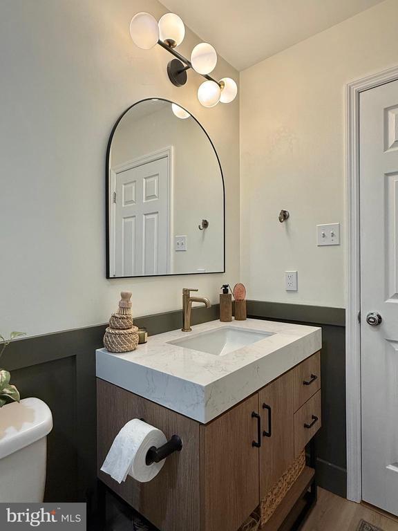 Building Photo - 602 Hamilton St