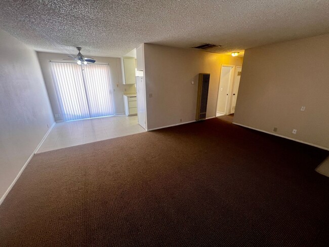 Building Photo - 73451 Sun Valley Dr