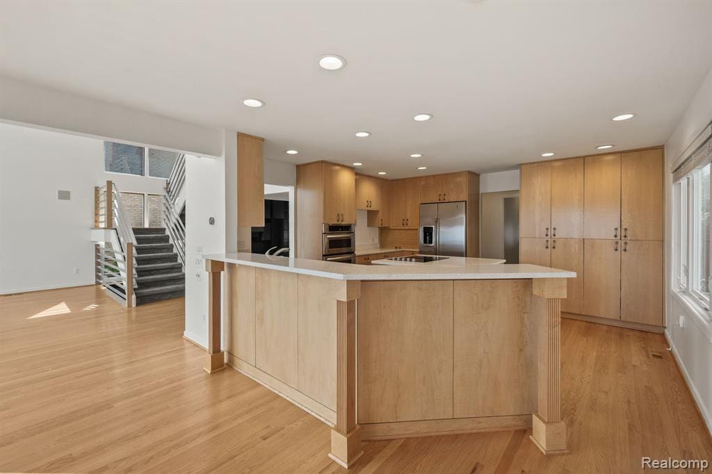 Building Photo - 2380 Walnut Lake Rd