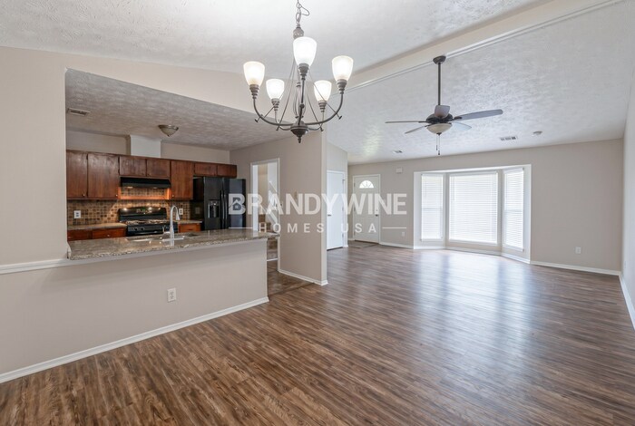 Building Photo - 6162 Dana Ct