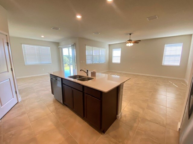 Building Photo - 16038 Winding Bluff Dr