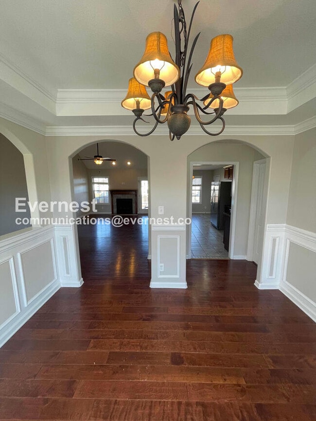 Building Photo - 3393 Wiser Dr