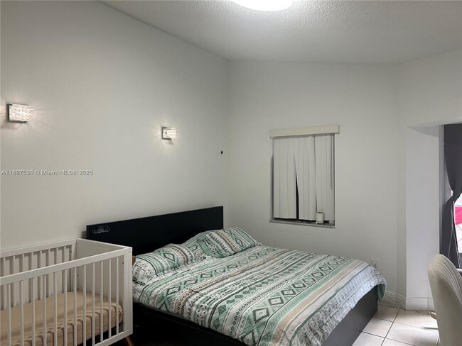 Building Photo - 11810 SW 80th St