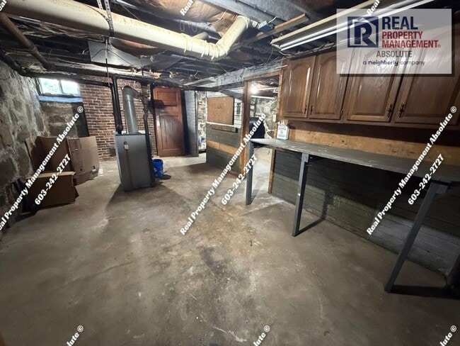 Building Photo - Bright & Updated 3-Bed in Manchester’s East Side
