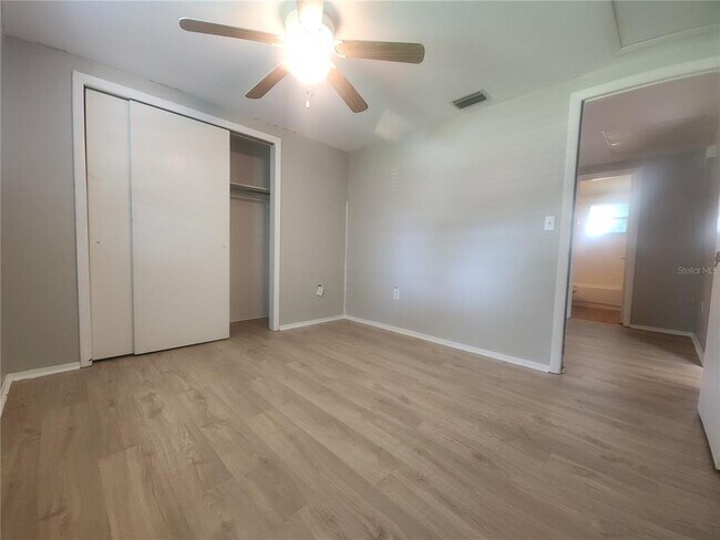 Building Photo - 4136 S Lockwood Ridge Rd