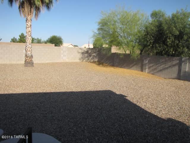 Building Photo - 7960 S Carbury Way