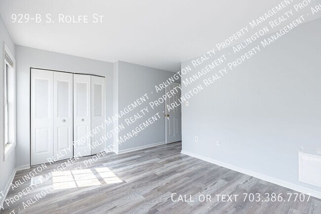 Building Photo - 929-B S Rolfe St
