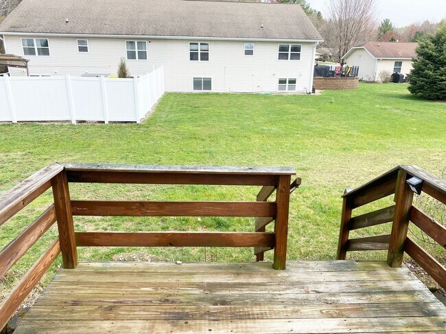 Building Photo - 1933-35 Northwestern Ave